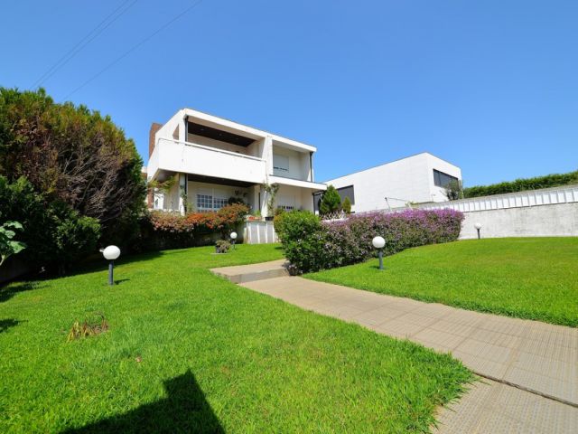 Villa_for_sale_in_Porto_PSE11811