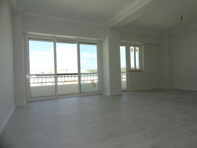 Home_for_sale_in_Lisbon_SLI12020