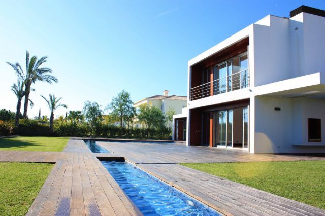 Golf Property_for_sale_in_Vilamoura_EMA12048