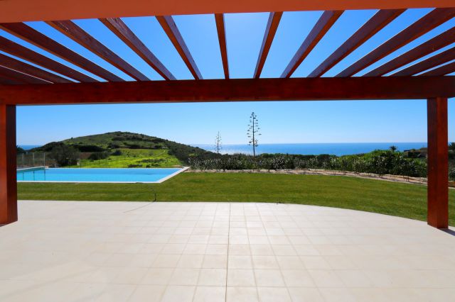 Villa_for_sale_in_Western Algarve_EMA12141