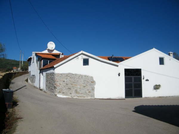 Country House_for_sale_in_Coimbra_SLI12832
