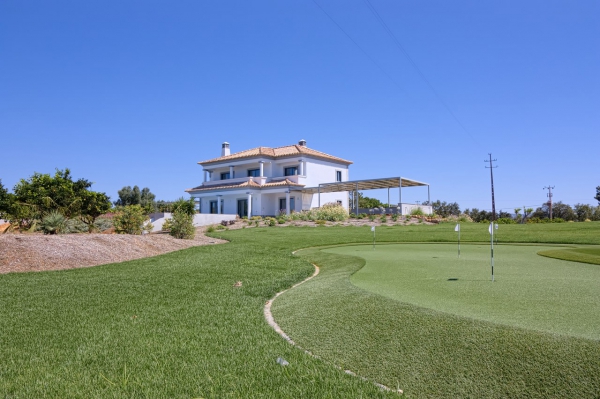 Villa_for_sale_in_Vale do Lobo, Quinta do Lago, Vilamoura, Almancil_EMA12928