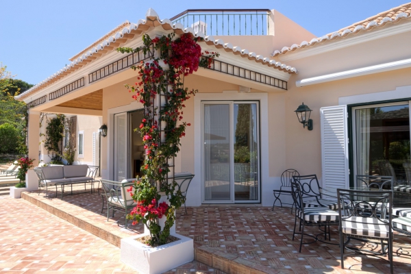 Villa_for_sale_in_Vilamoura_EMA12966