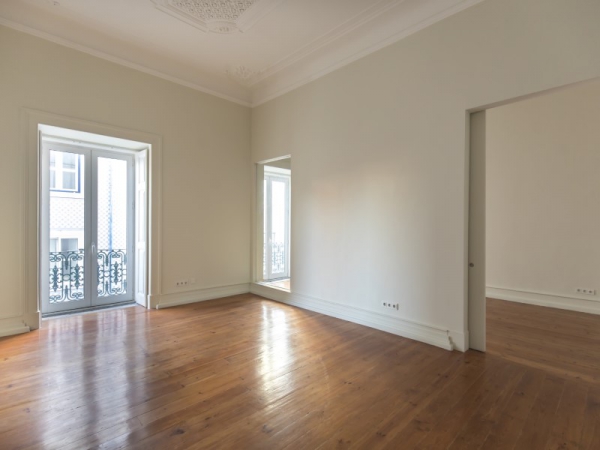 Apartment_for_sale_in_Lisbon, Sintra, Cascais, Carcavelos, Estoril_SLI13041