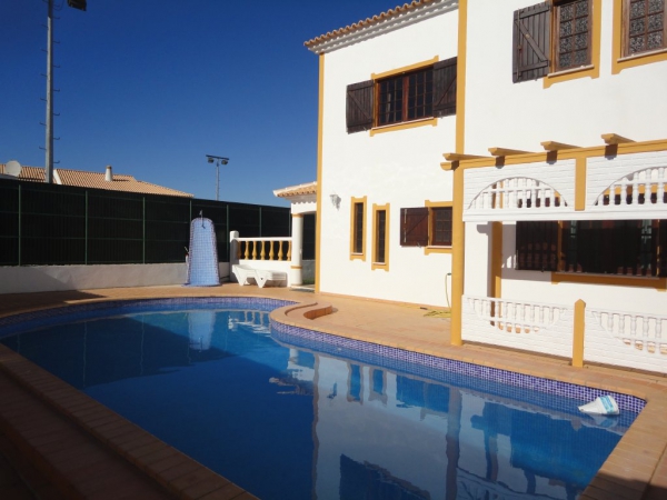 Villa_for_sale_in_Albufeira_SMA13228