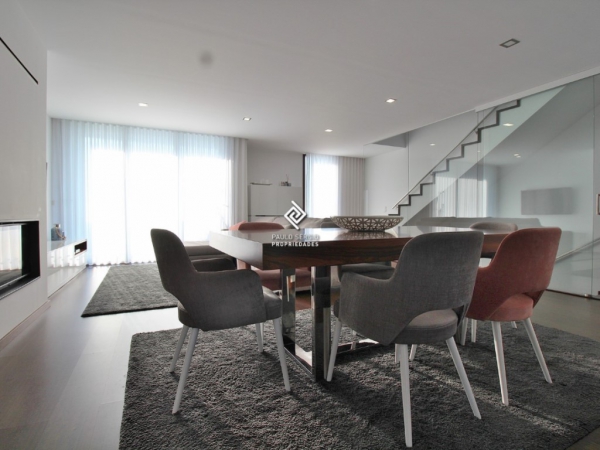 Home_for_sale_in_Oporto_PSE13416