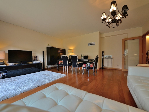 Flat_for_sale_in_Oporto_PSE13431