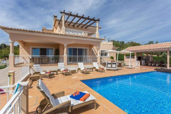 Villa_for_sale_in_Vilamoura_SMA13540