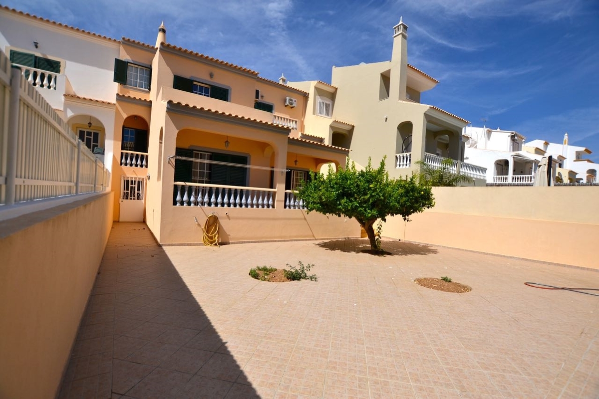 Detached House_for_sale_in_Albufeira_LSA13907