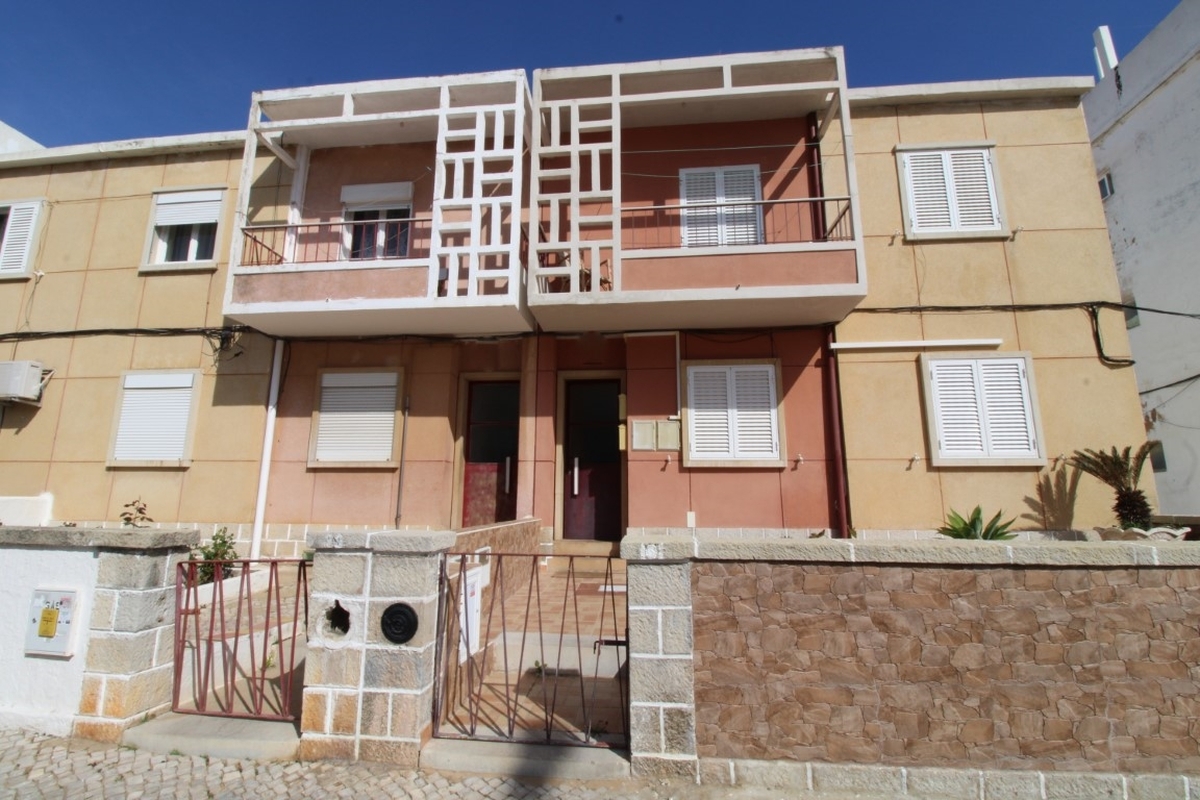 Villa_for_sale_in_Faro_LSA14031