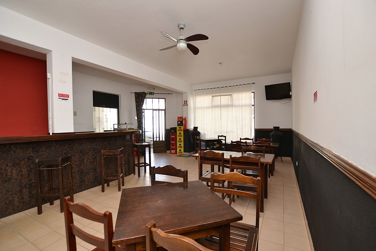 Commercial_for_sale_in_Lagos_LSA14074