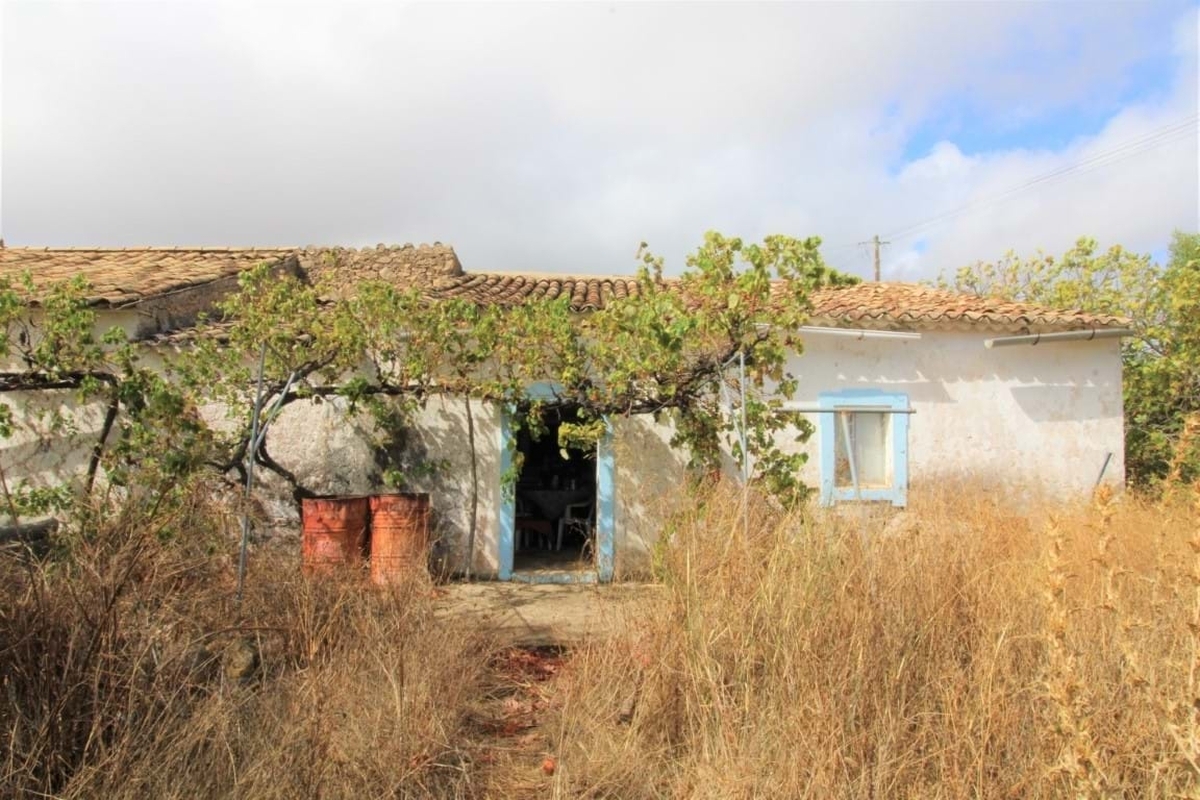Villa_for_sale_in_Loule_LSA14100