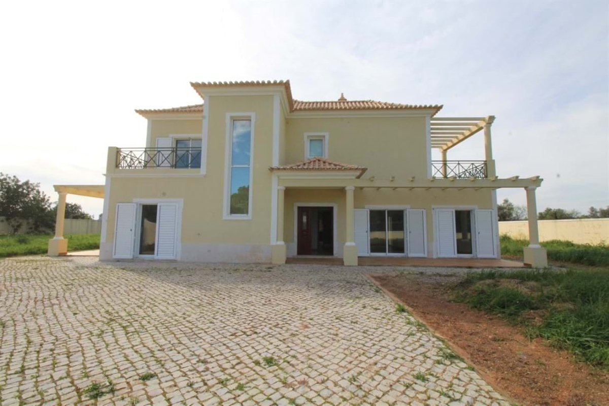 Villa_for_sale_in_Sao Bras de Alportel_LSA14147