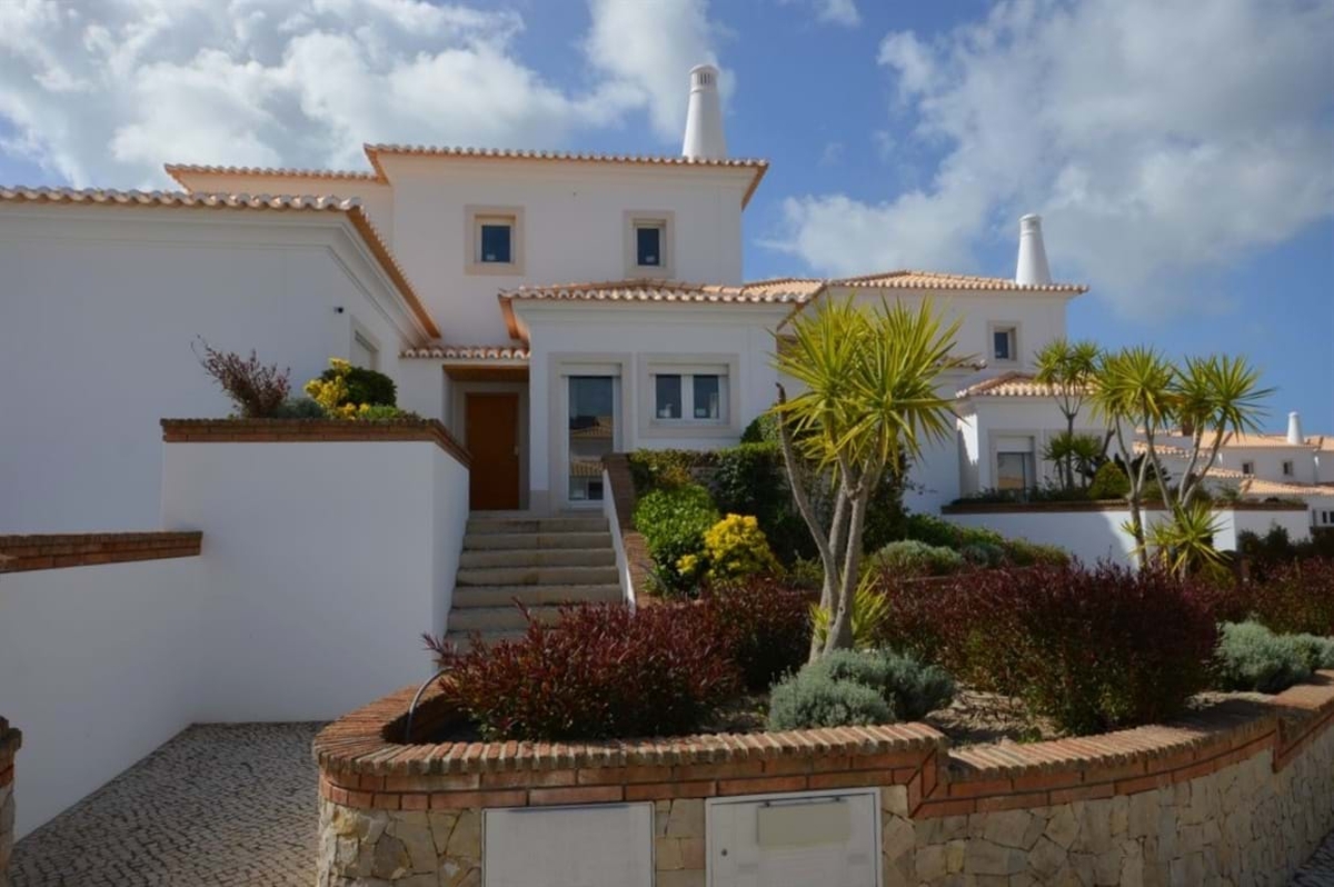 Villa_for_sale_in_Vilamoura_LSA14192