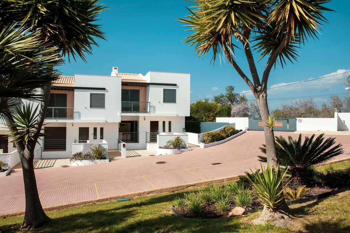 Villa_for_sale_in_Patroves_LSA14284