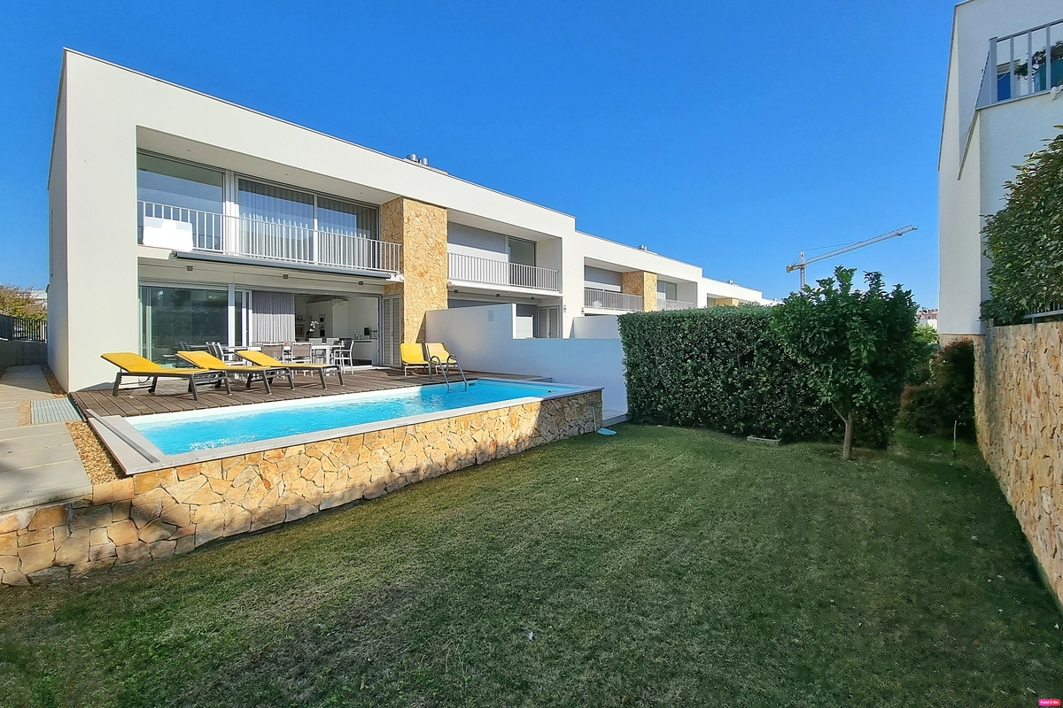 Detached House_for_sale_in_Albufeira_LSA14314
