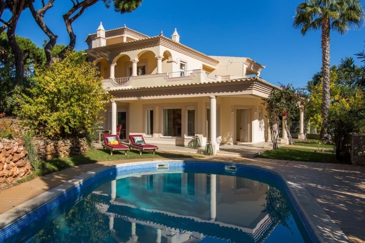 Villa_for_sale_in_Albufeira_LSA14328
