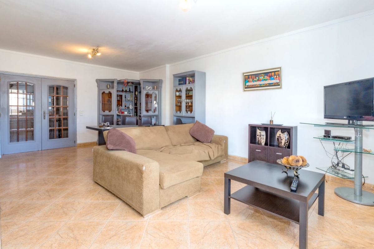 Home_for_sale_in_Faro_SMA14433