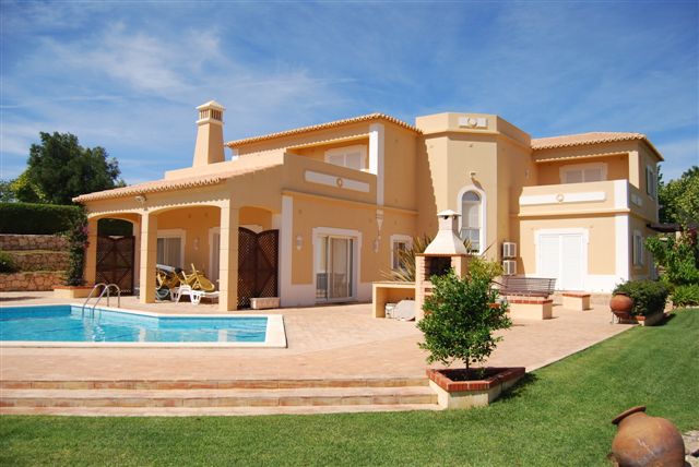 Villa_for_sale_in_Carvoeiro_LSA4987
