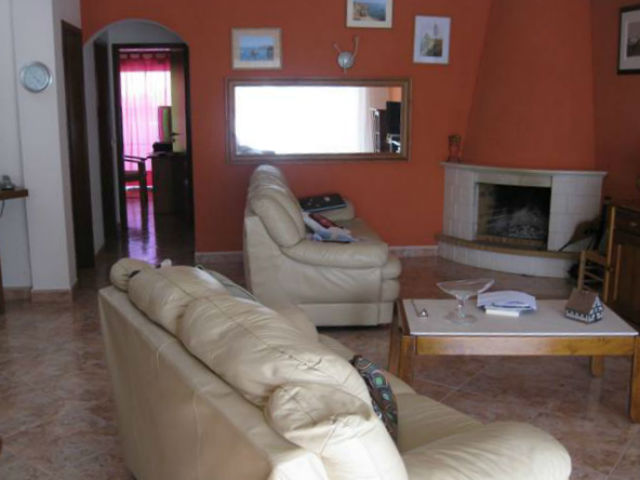 House_for_sale_in_Lagos_SMA7098