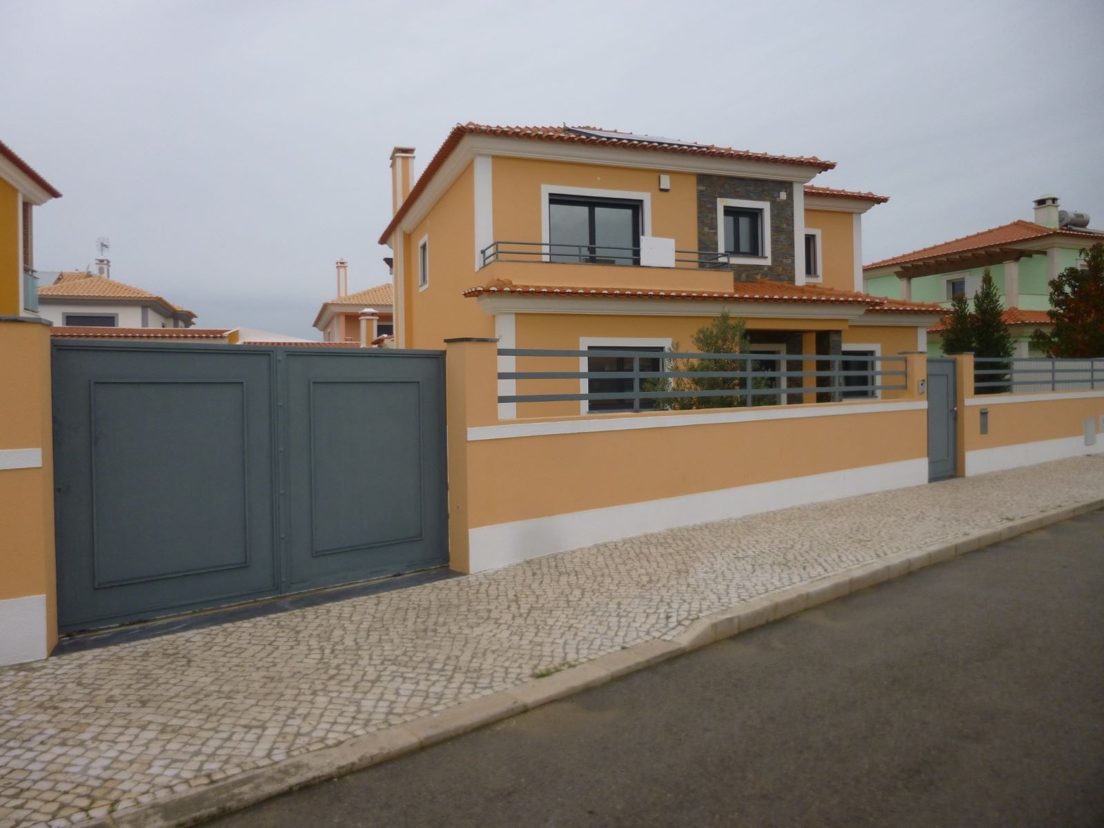 Home_for_sale_in_Azeitao_SLI7788