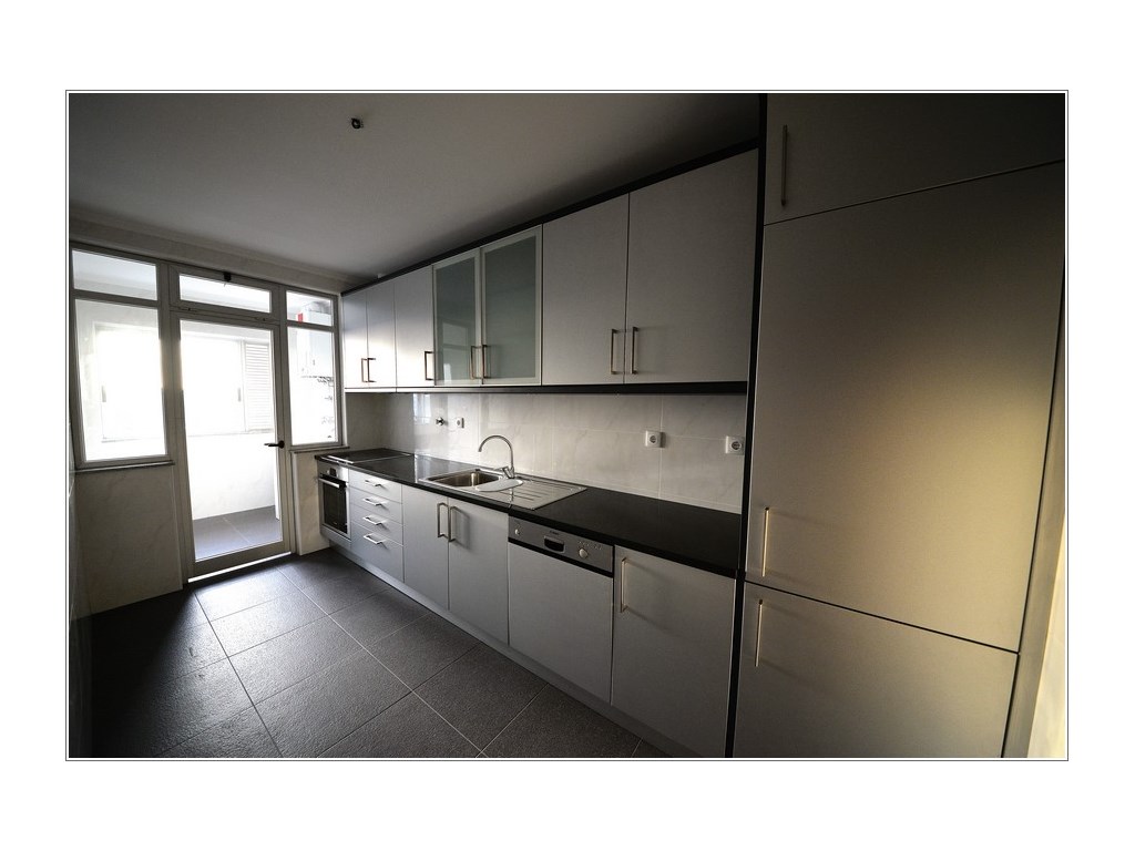Property_for_sale_in_Porto_PSE8002