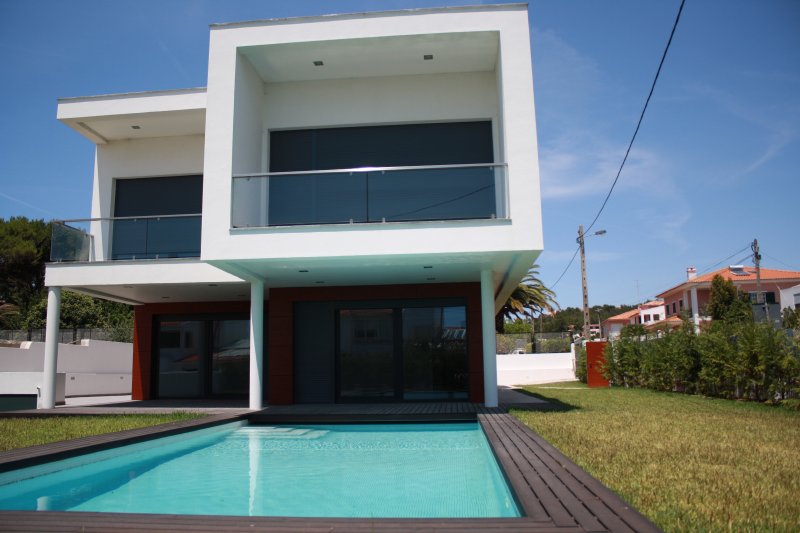 Villa_for_sale_in_Cascais_SLI8194