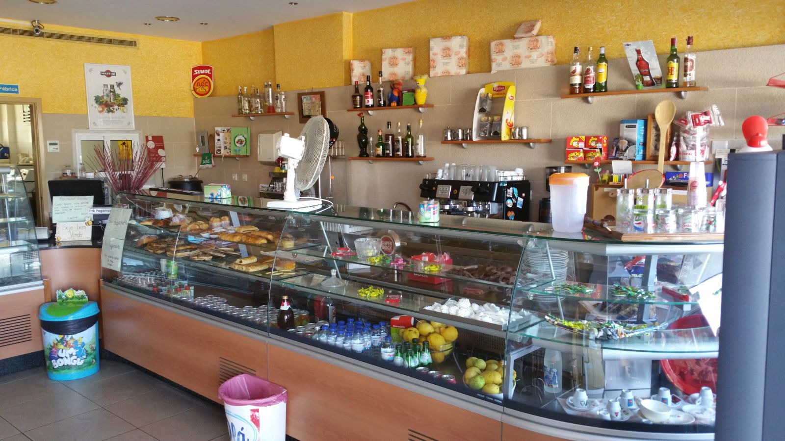 Business_for_sale_in_Estoril_SCO8214