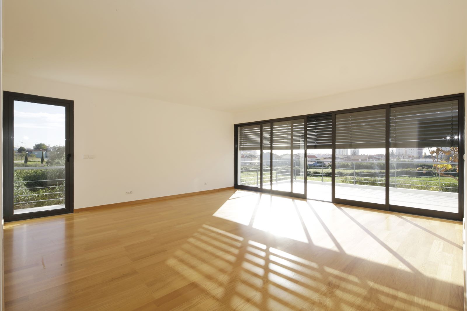 Apartment_for_sale_in_Estoril_SCO8246
